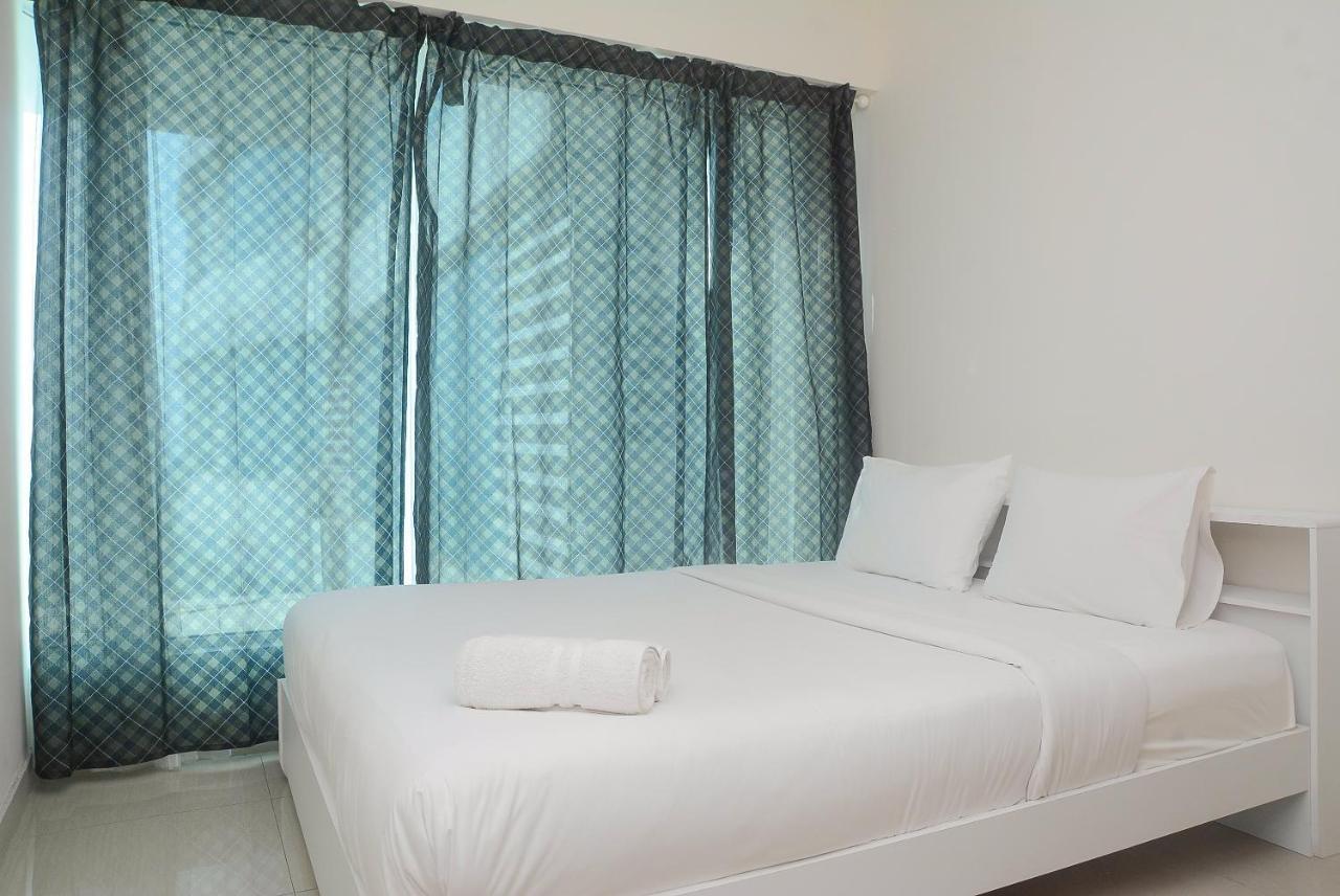 New And Cozy Living 2br At Grand Kamala Lagoon By Travelio Apartemen Bekasi