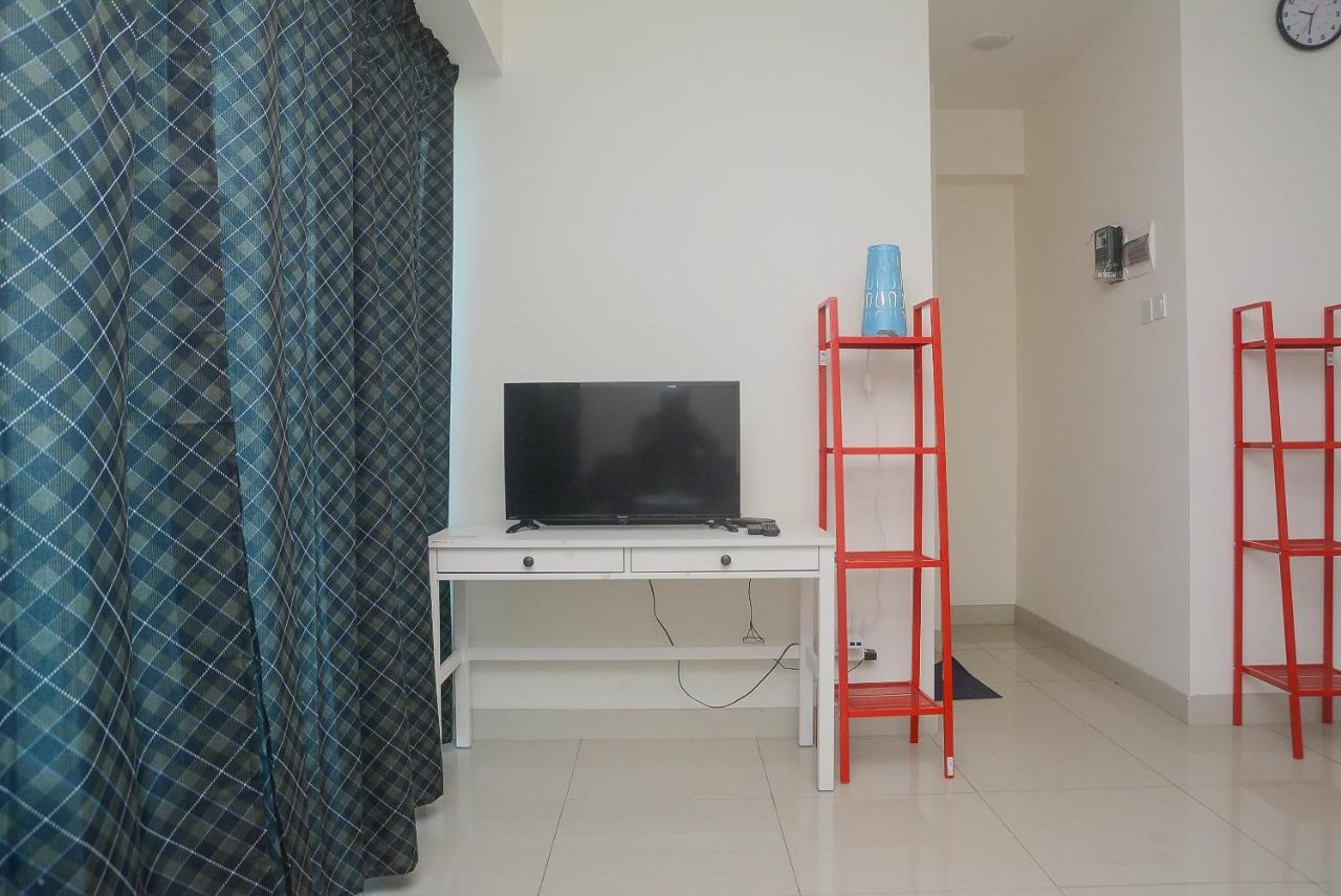 Apartemen New And Cozy Living 2br At Grand Kamala Lagoon By Travelio Bekasi